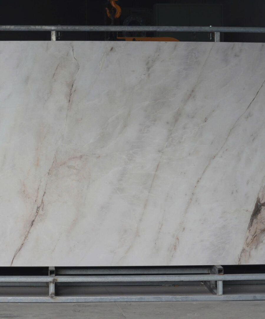 Đá Nung Kết Monte Bianco