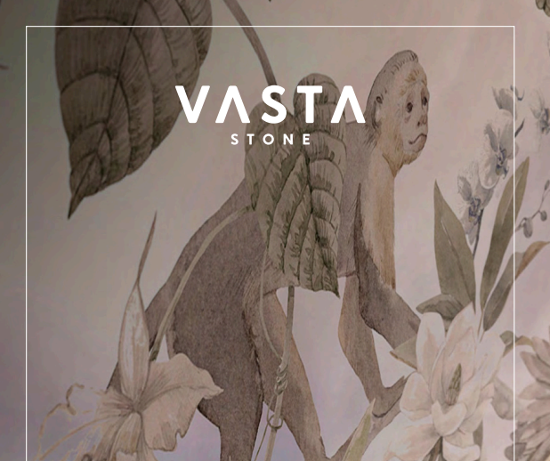 Đá nung kết Jungle với hoa văn nhiệt đới sang trọng trong phong cách baroque